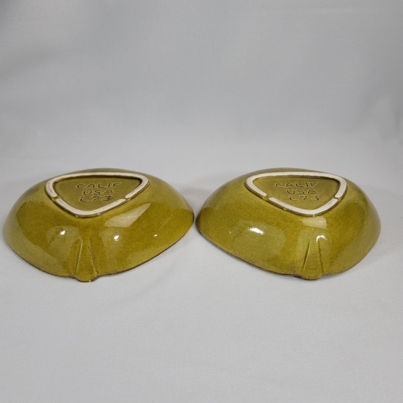 (2) Vtg California Pottery USA L73 Leaf Dish Bowls - Picture 8 of 16